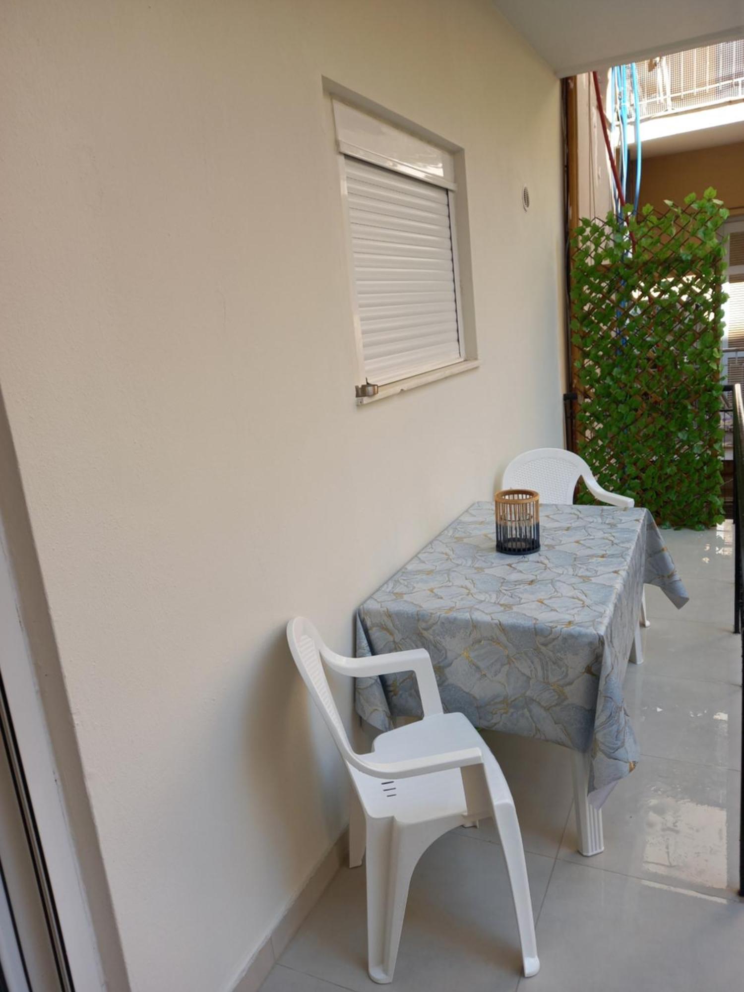 Siesta Apartment Kalamata Exteriör bild